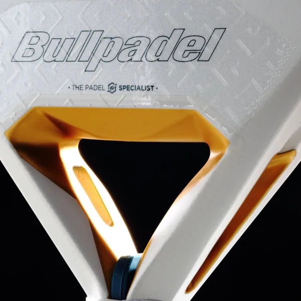 Ракетка для падела BULLPADEL Pearl 26, 493804, для профессионалов, карбон, бело-серый за 35&nbsp;929.50 ₽ в Нижневартовске